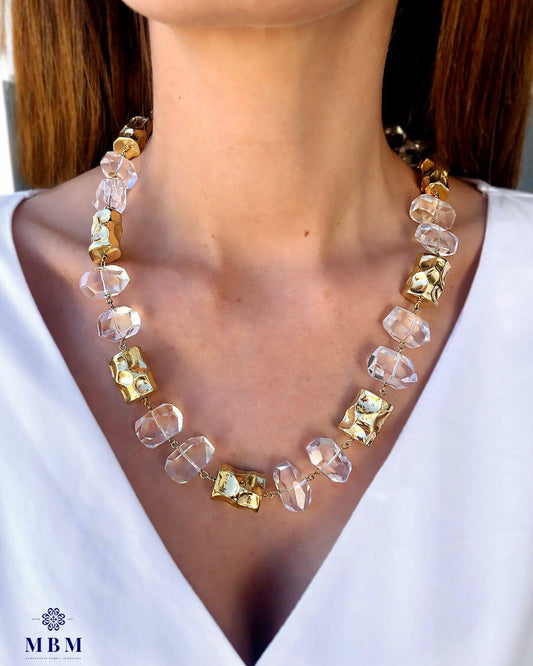 Colar prata dourada com cristais