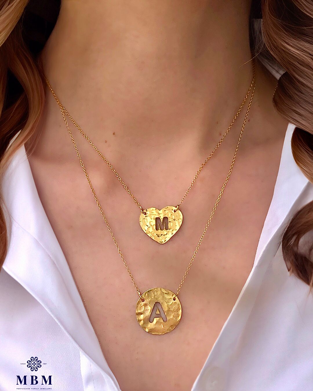 Colar coração com letra