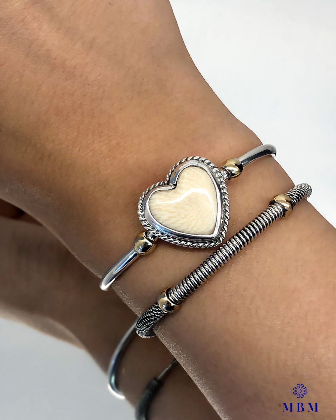 Pulseira prata e ouro coração