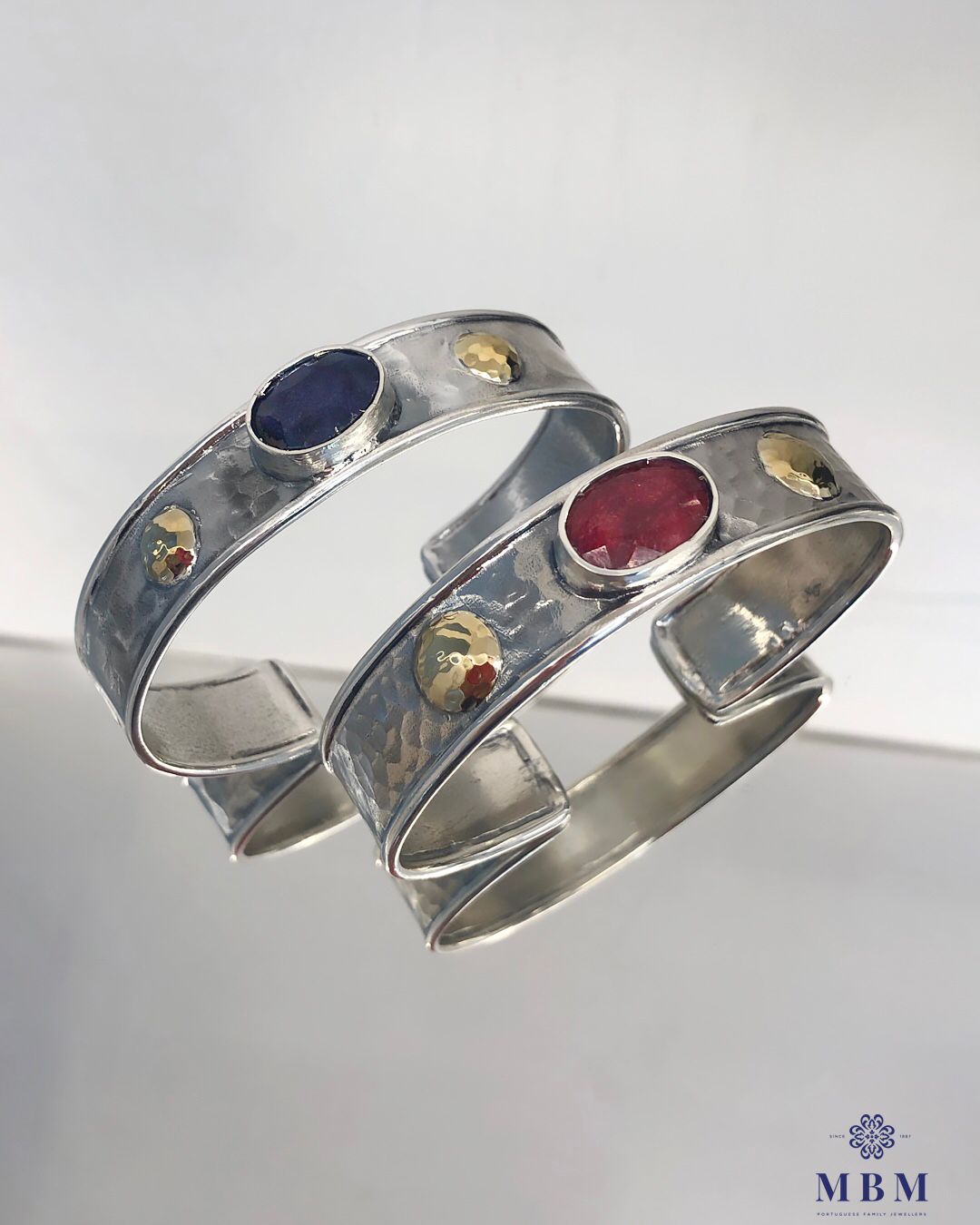 Pulseira em prata e ouro e pedra
