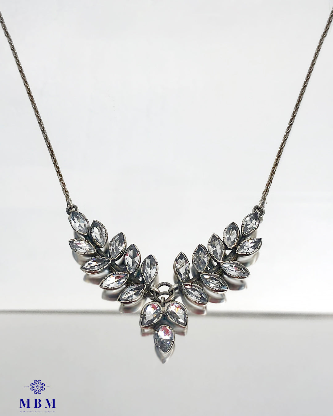 Silver and rock crystal necklace