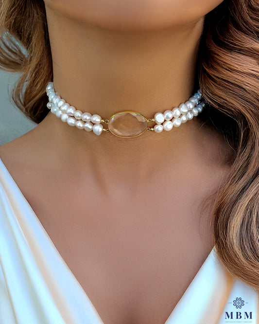 Gargantilha de pérolas e hidrotermal