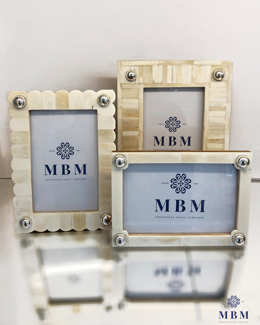 Moldura em osso e prata - 16,5x21,5