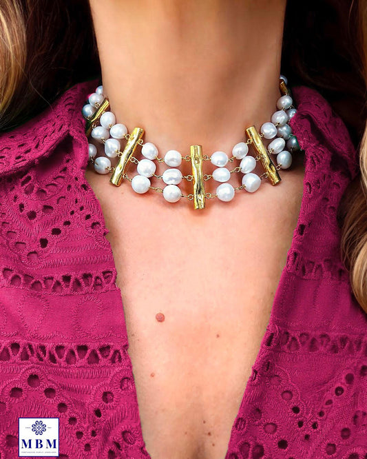 Colar fiada tripla de pérolas