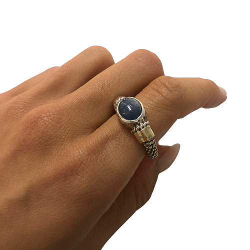 Rope ring with natural stone