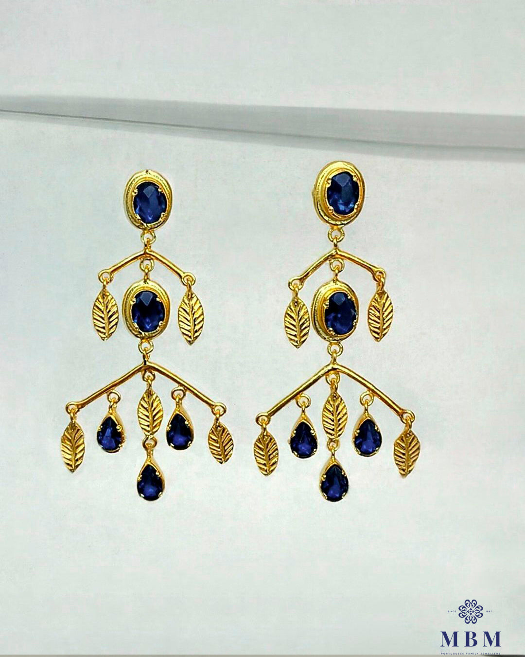 Brincos em prata - folhas e Pedras Azul Escuro
